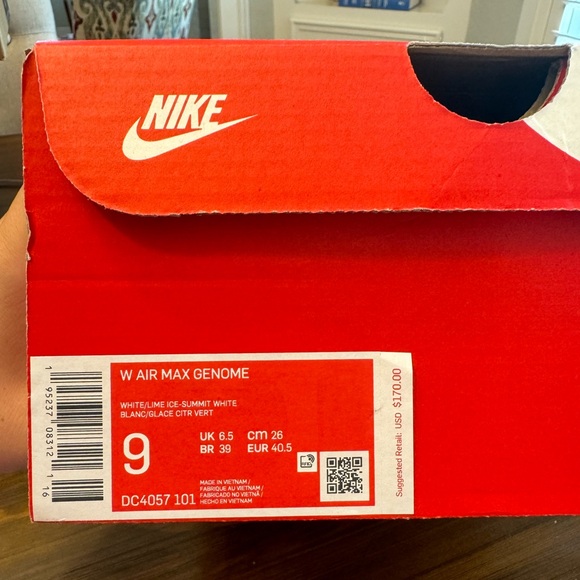 Air Max Genome in White Lime Ice - Picture 2 of 10